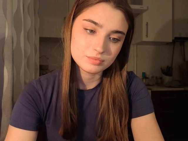 ChristiaPettet's BongaCams show and profile