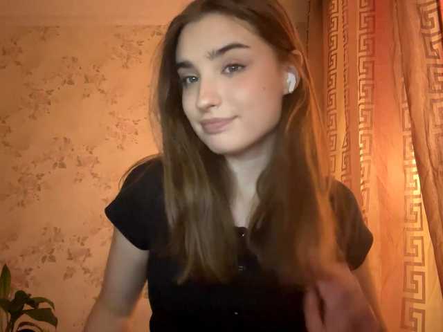 ChristiaPettet's BongaCams show and profile