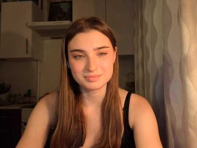 ChristiaPettet's BongaCams show and profile