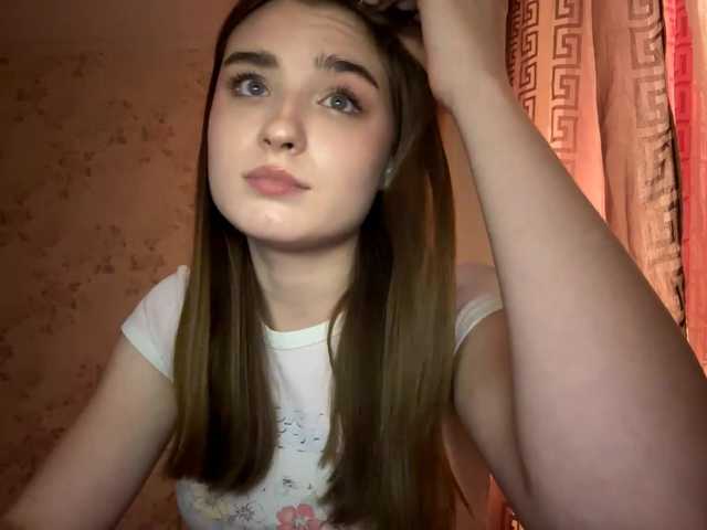 ChristiaPettet's BongaCams show and profile