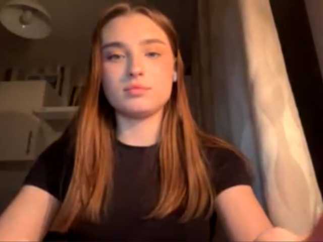 ChristiaPettet's BongaCams show and profile