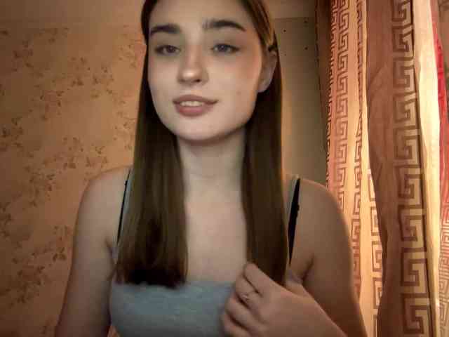 ChristiaPettet webcam