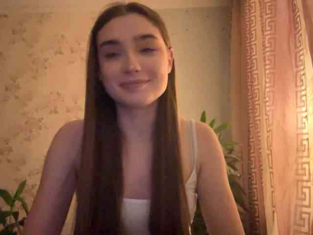 ChristiaPettet webcam