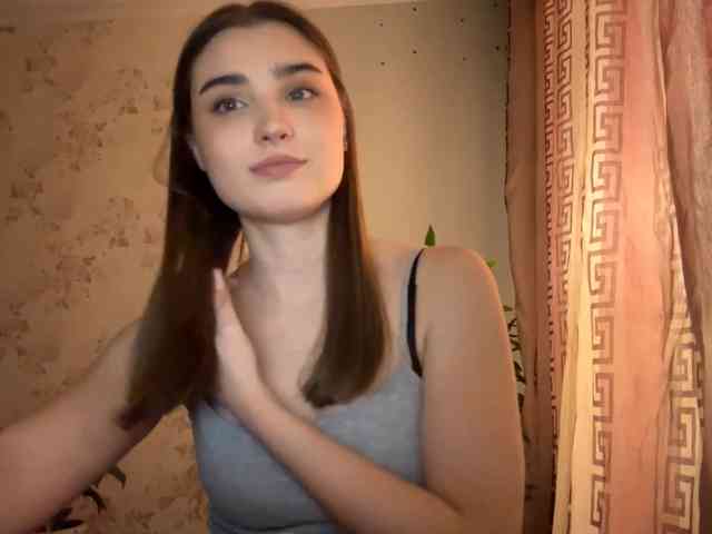 ChristiaPettet webcam