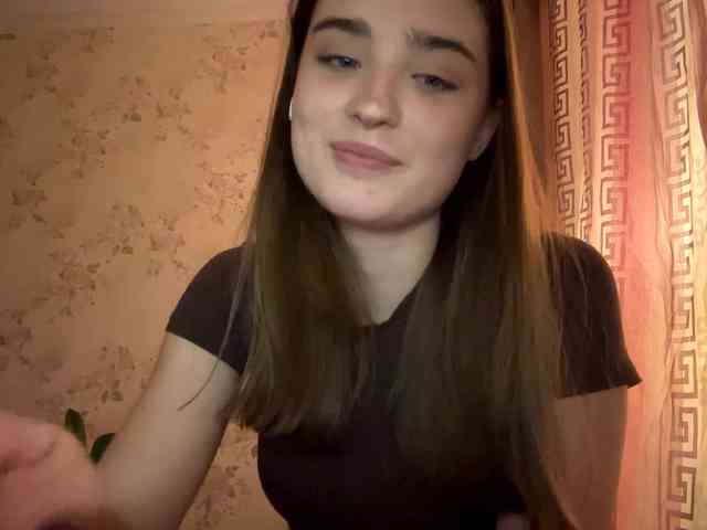 ChristiaPettet webcam