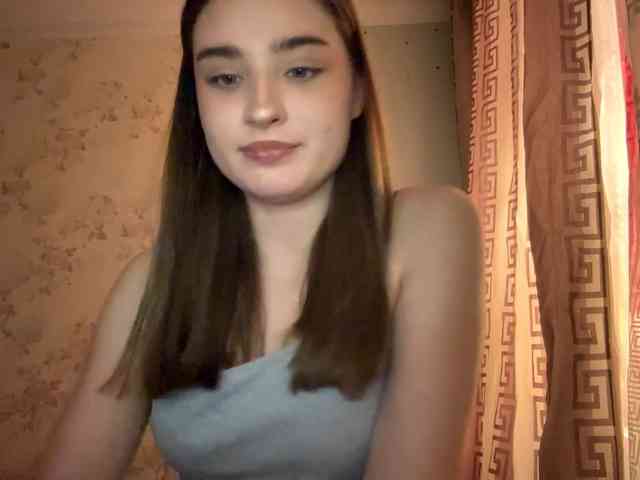 ChristiaPettet webcam