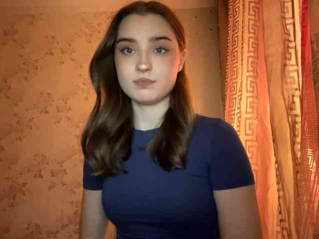 ChristiaPettet webcam