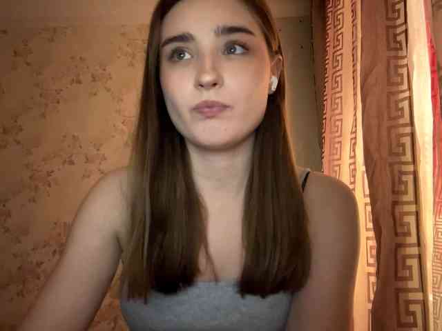 ChristiaPettet webcam