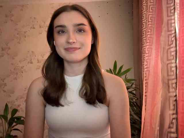 ChristiaPettet webcam