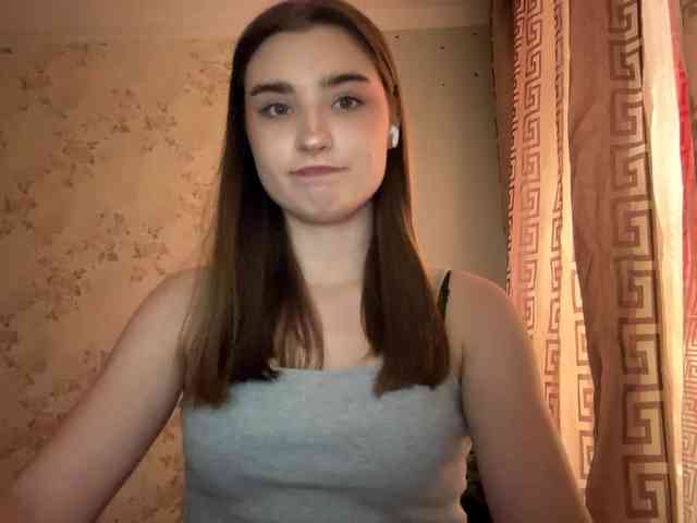 ChristiaPettet webcam