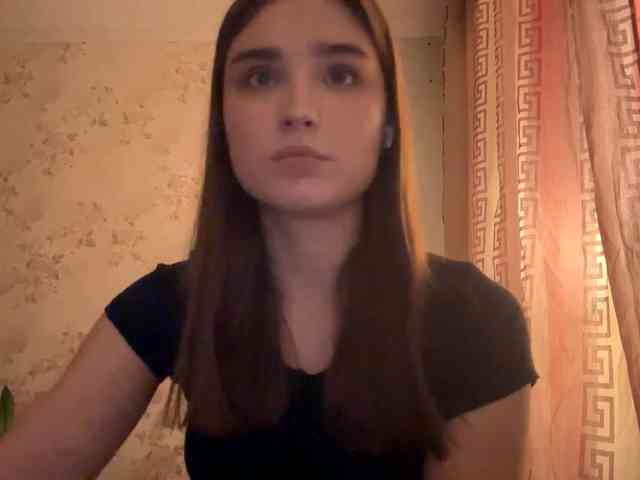 ChristiaPettet webcam