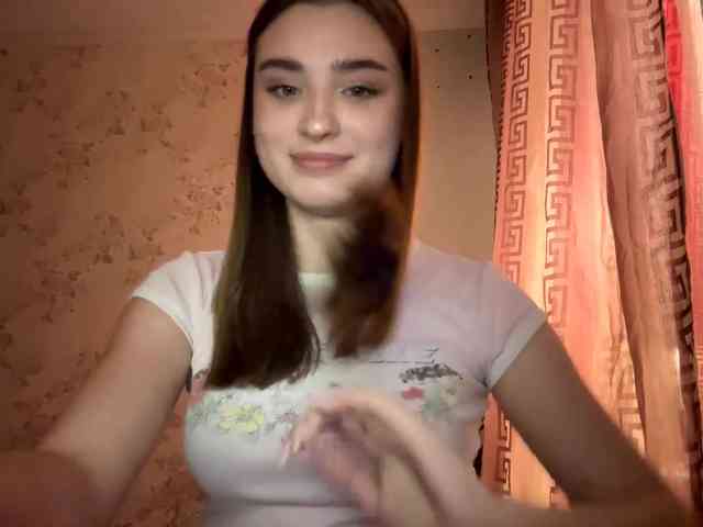 ChristiaPettet webcam