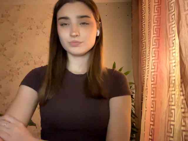 ChristiaPettet webcam