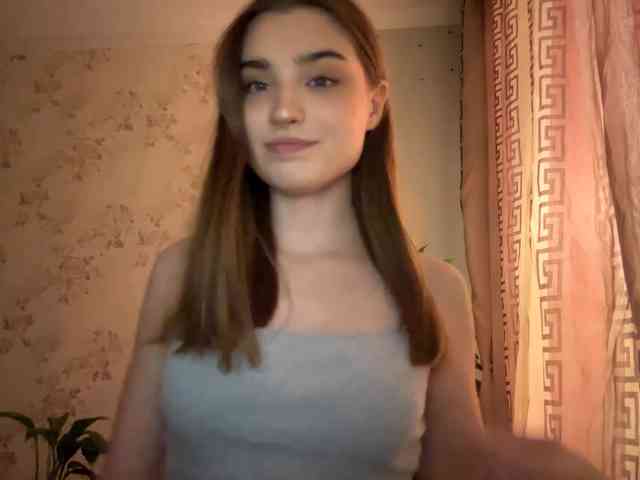 ChristiaPettet webcam