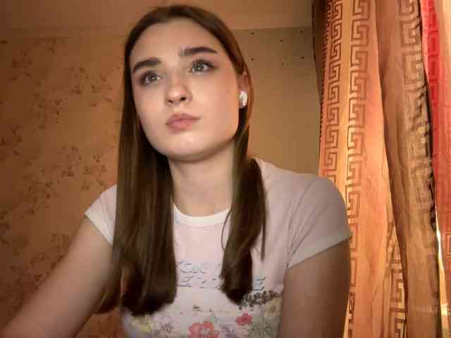 ChristiaPettet webcam