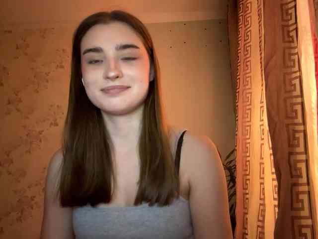 ChristiaPettet webcam