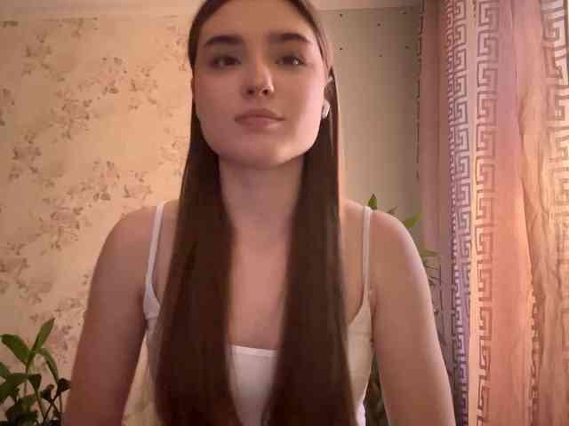 ChristiaPettet webcam