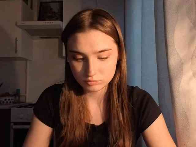 ChristiaPettet webcam