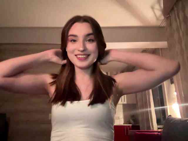 ChristiaPettet webcam