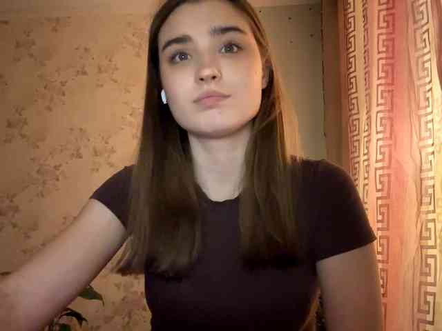 ChristiaPettet webcam