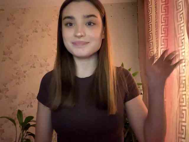 ChristiaPettet webcam