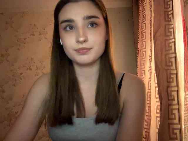 ChristiaPettet webcam