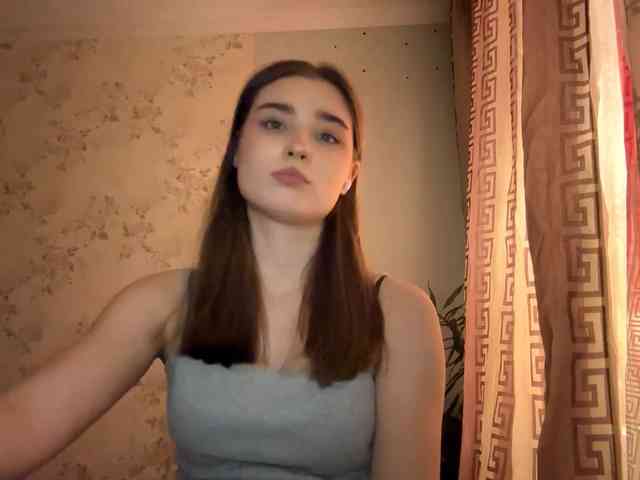 ChristiaPettet webcam