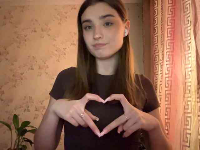 ChristiaPettet webcam