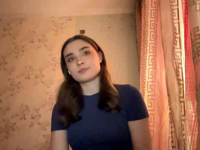 ChristiaPettet webcam