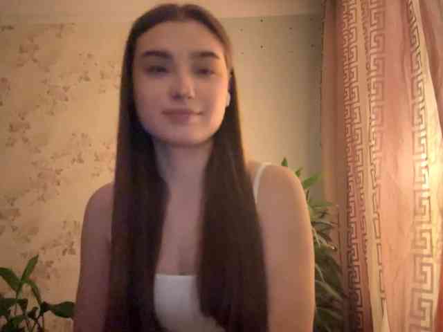 ChristiaPettet webcam