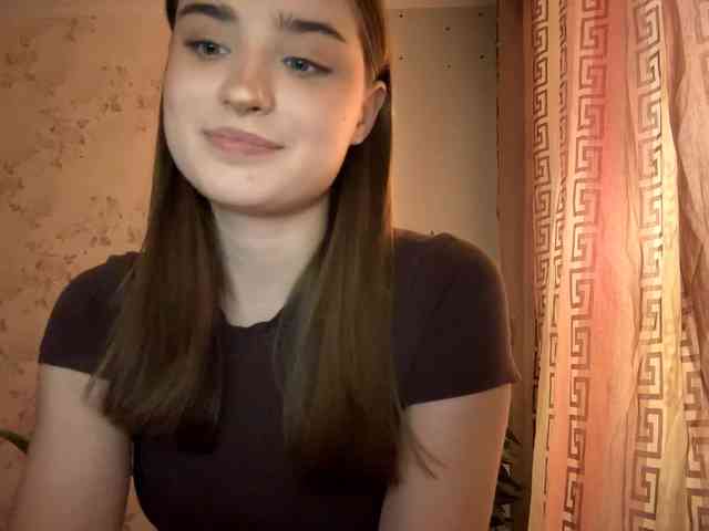 ChristiaPettet webcam