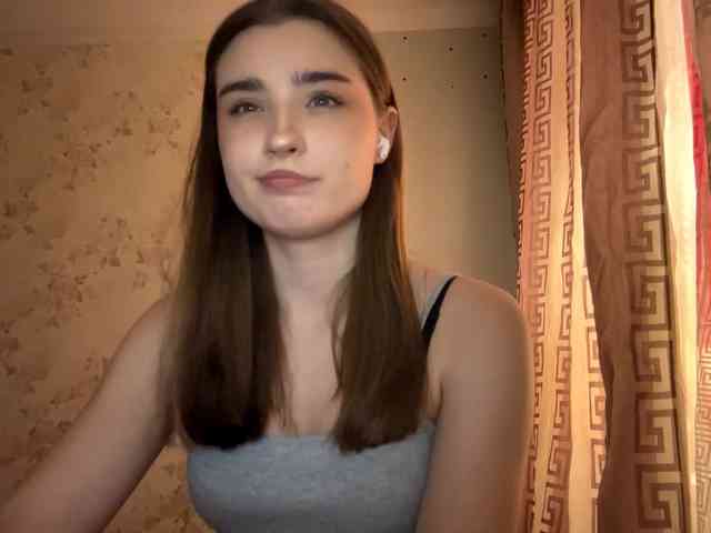 ChristiaPettet webcam