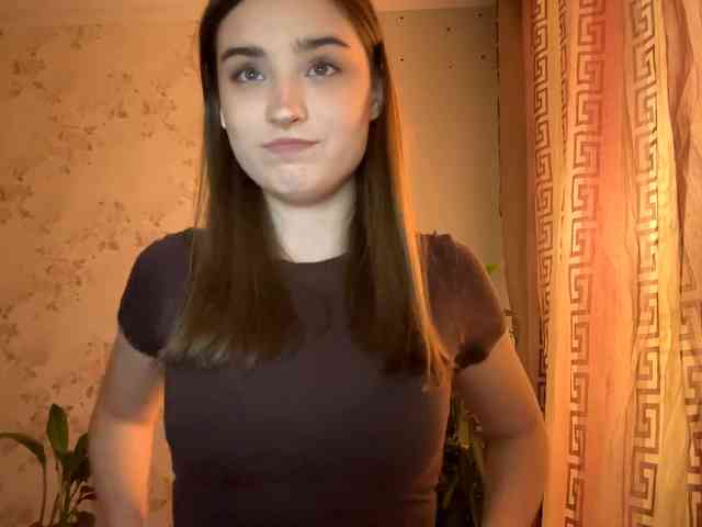 ChristiaPettet webcam