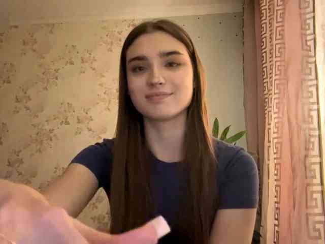 ChristiaPettet webcam