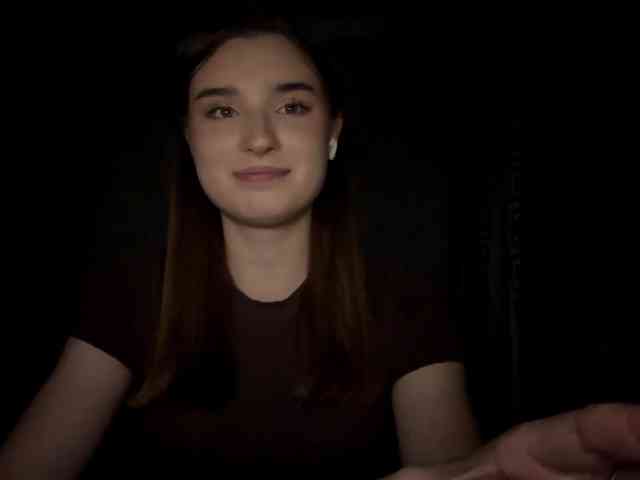 ChristiaPettet webcam