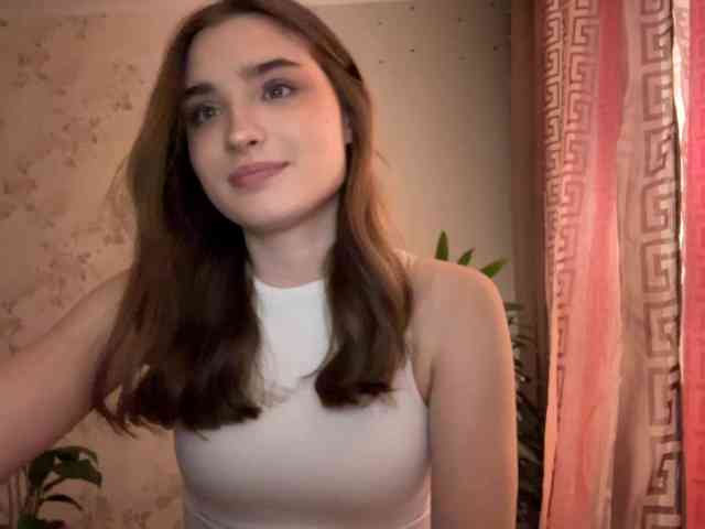 ChristiaPettet webcam