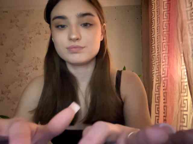 ChristiaPettet webcam