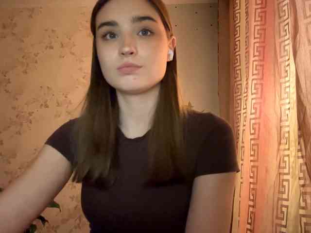 ChristiaPettet webcam