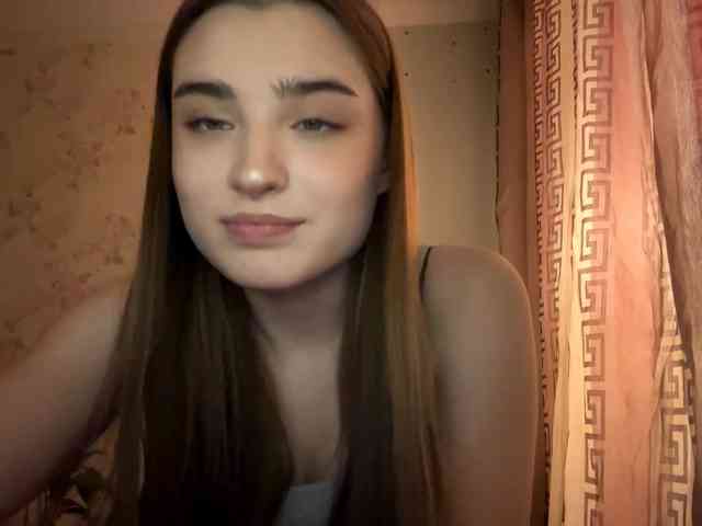 ChristiaPettet webcam