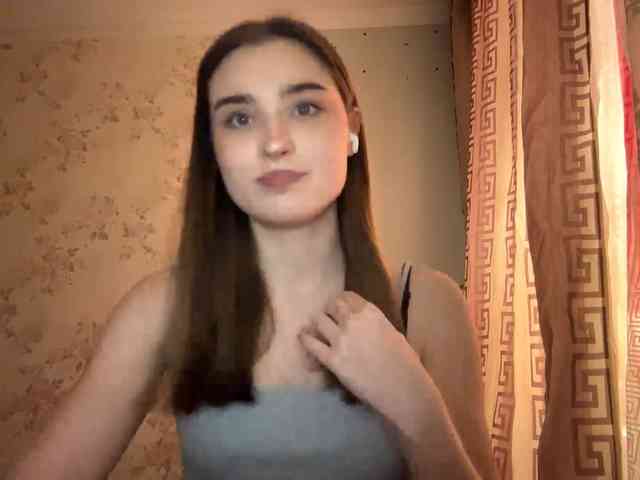 ChristiaPettet webcam