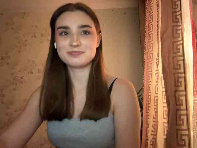 ChristiaPettet webcam