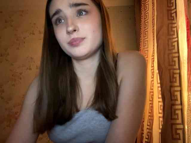 ChristiaPettet webcam