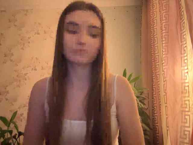 ChristiaPettet webcam