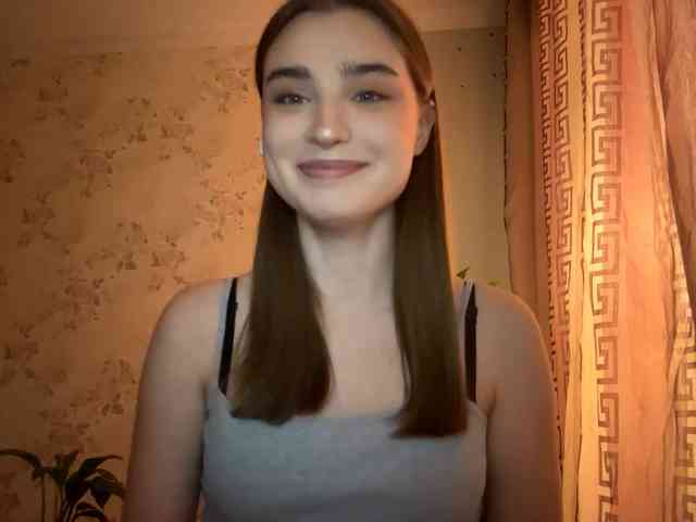 ChristiaPettet webcam