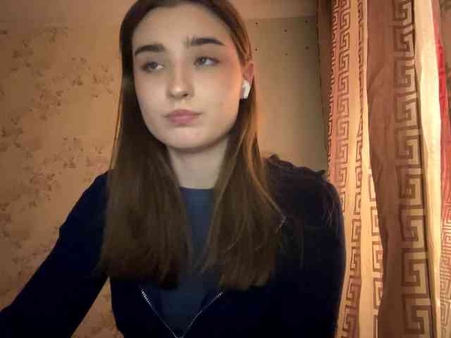 ChristiaPettet webcam