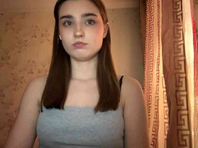 ChristiaPettet webcam