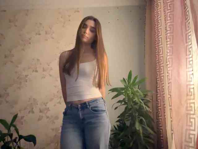 ChristiaPettet webcam