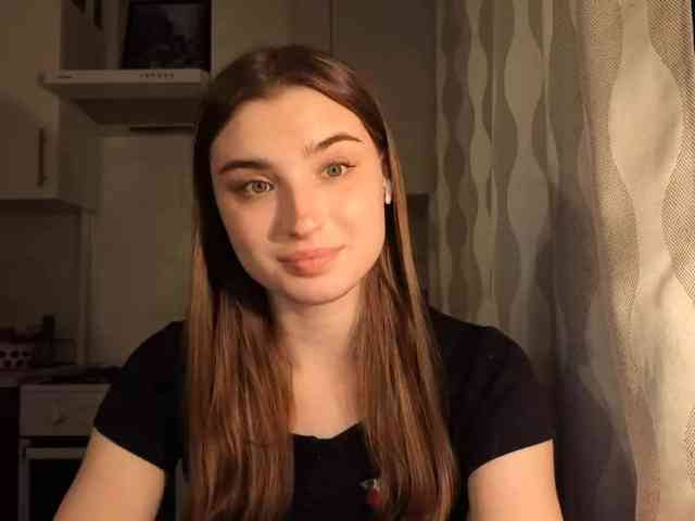 ChristiaPettet webcam