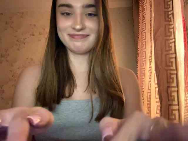 ChristiaPettet webcam