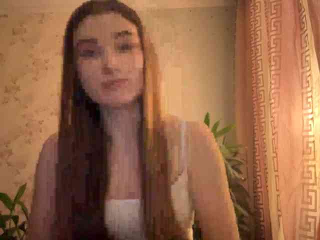 ChristiaPettet webcam